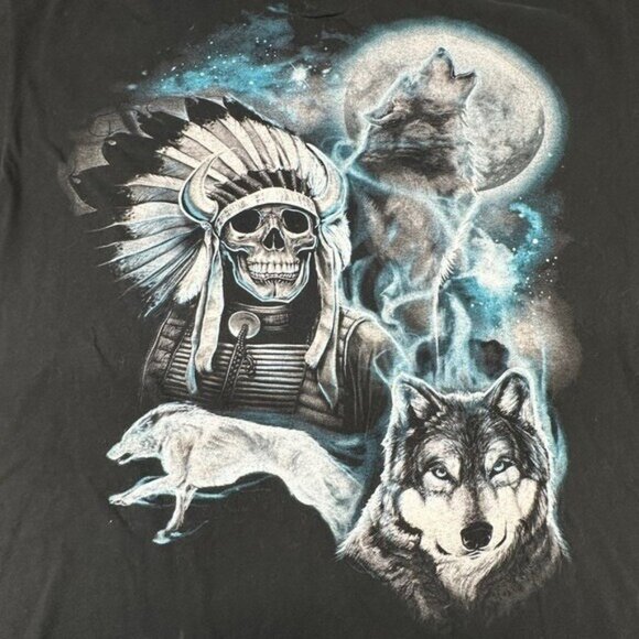Wolf Howling Moon Indian Skull Native American 2XL Graphic Tee T-Shirt Retro Y2K - Picture 3 of 7